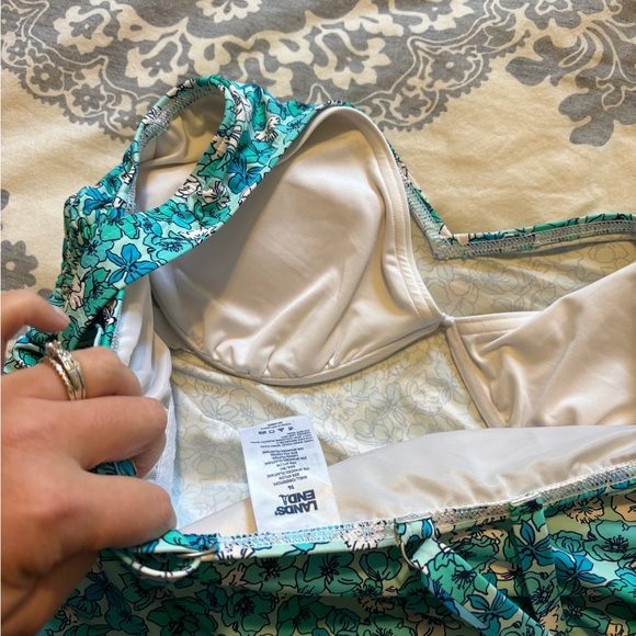 Lands End Tankini Swim Top - Picture 7 of 7